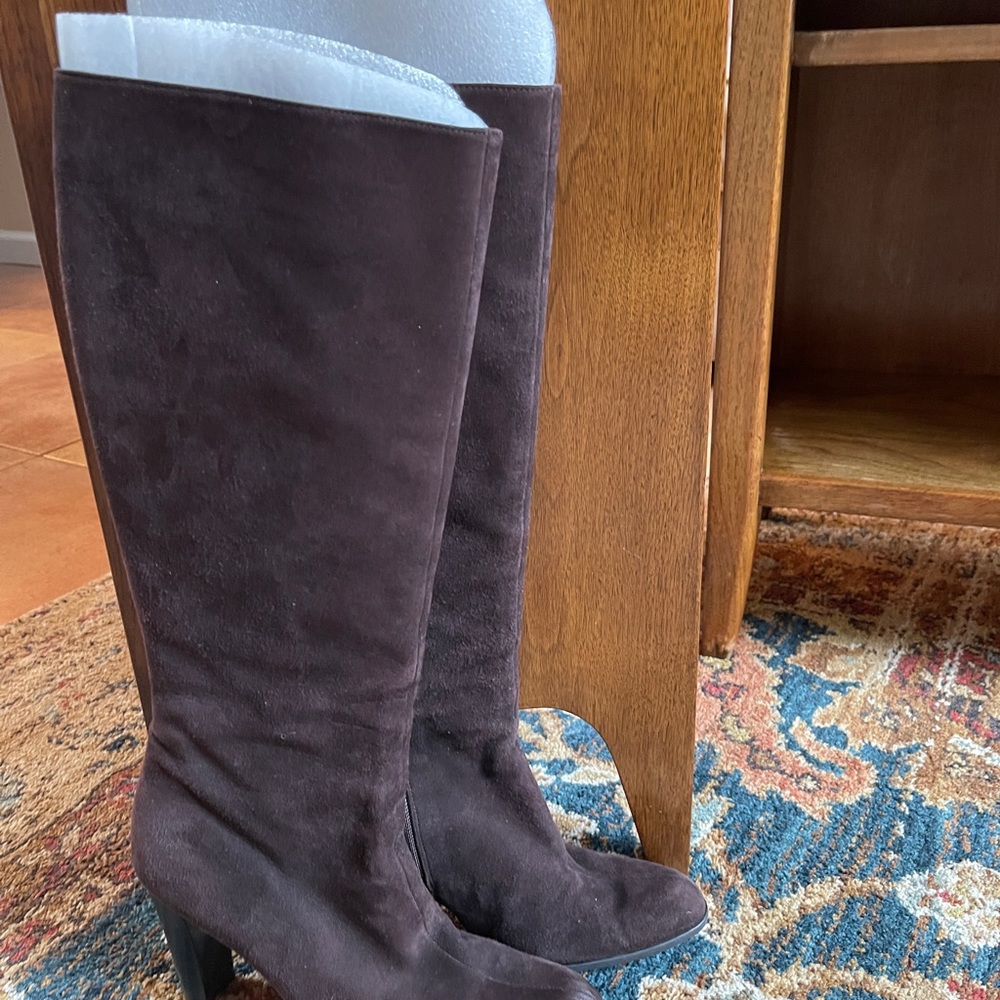 Size 7.5 - Picture 2 of 7